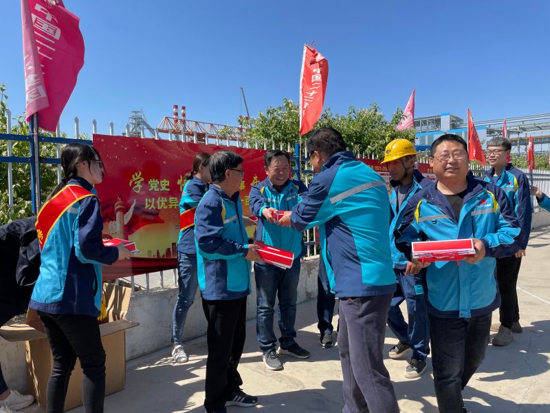 為項目人員發放活動定制禮物